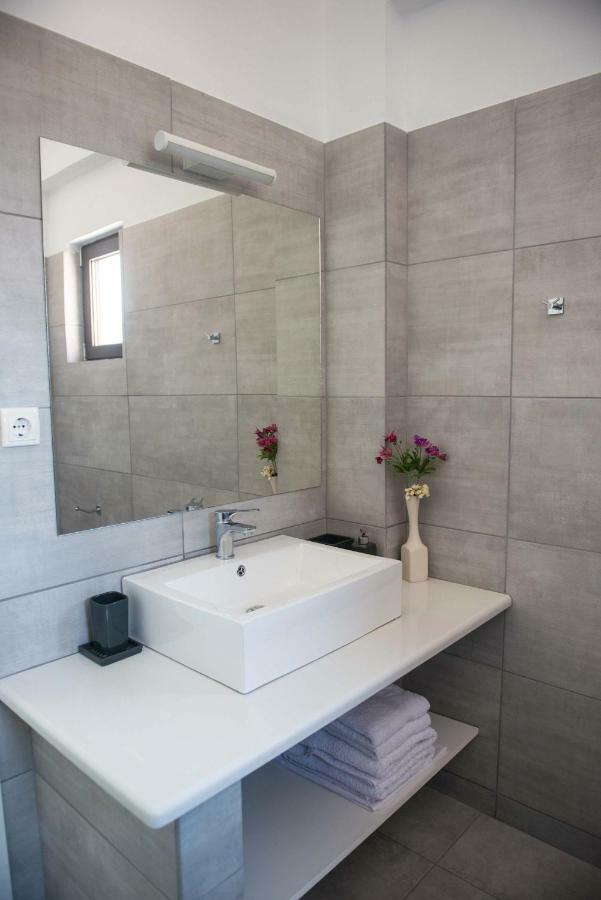 Irene Twin Condo Plataria Exterior foto